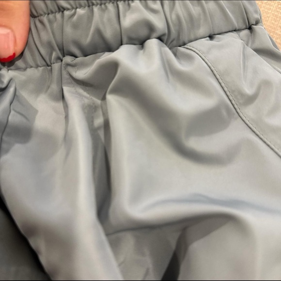 ALO Yoga track pants - Picture 4 of 8